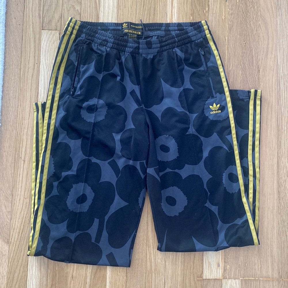 Marinekko Adidas Trackpants